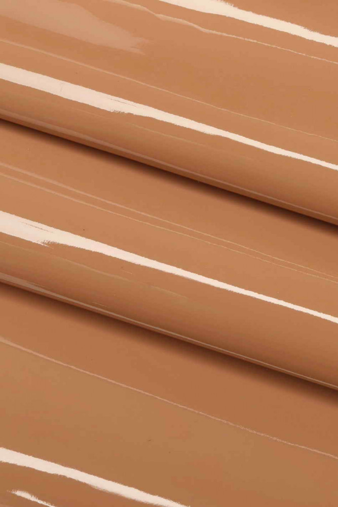 https://www.lagarzarara.com/43933-large_default/beige-flesh-pink-taupe-patent-leather-hide-glossy-smooth-stiff-skins.jpg