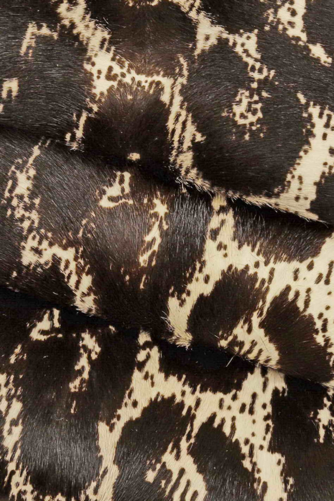 Leopard Print Hair On Leather at Rs 80/square feet