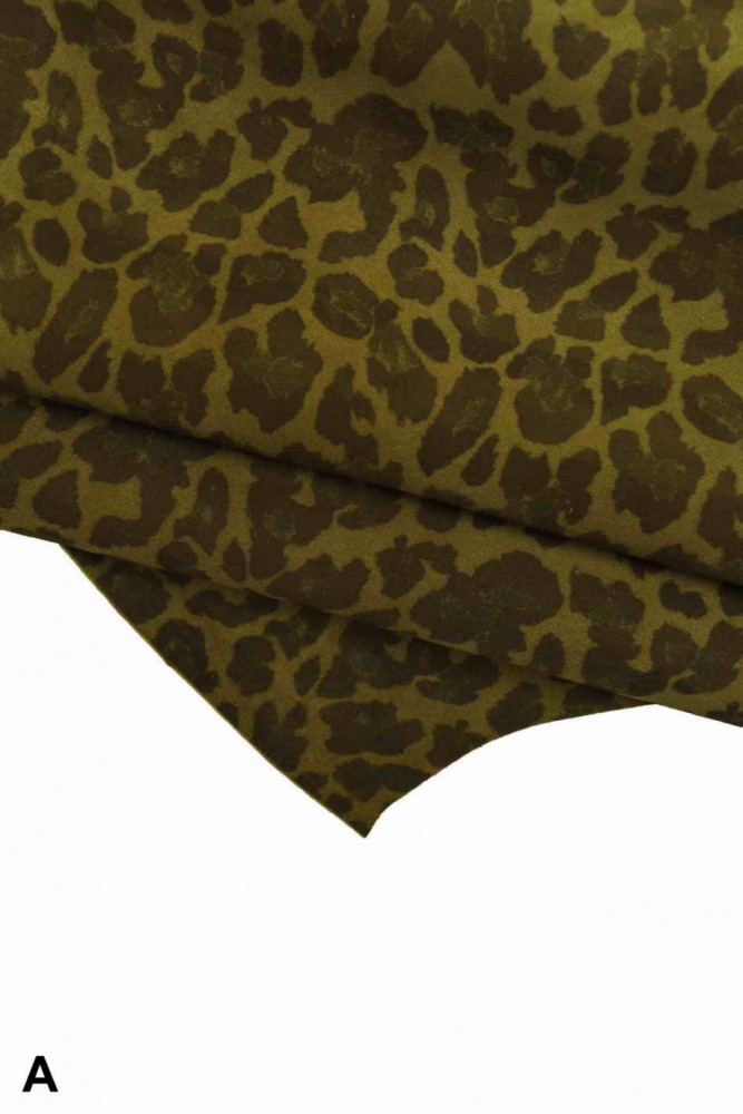 CAMOSCIO verde stampa leopardo, pellame scamosciato stampa animalier, pelle morbida disegno ghepardo