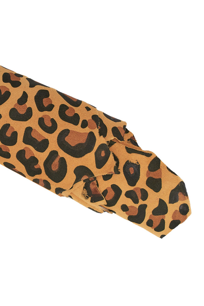 Pellame stampato LEOPARDO arancio tenue nero, capra scamosciata disegno animalier, pelle morbida maculata