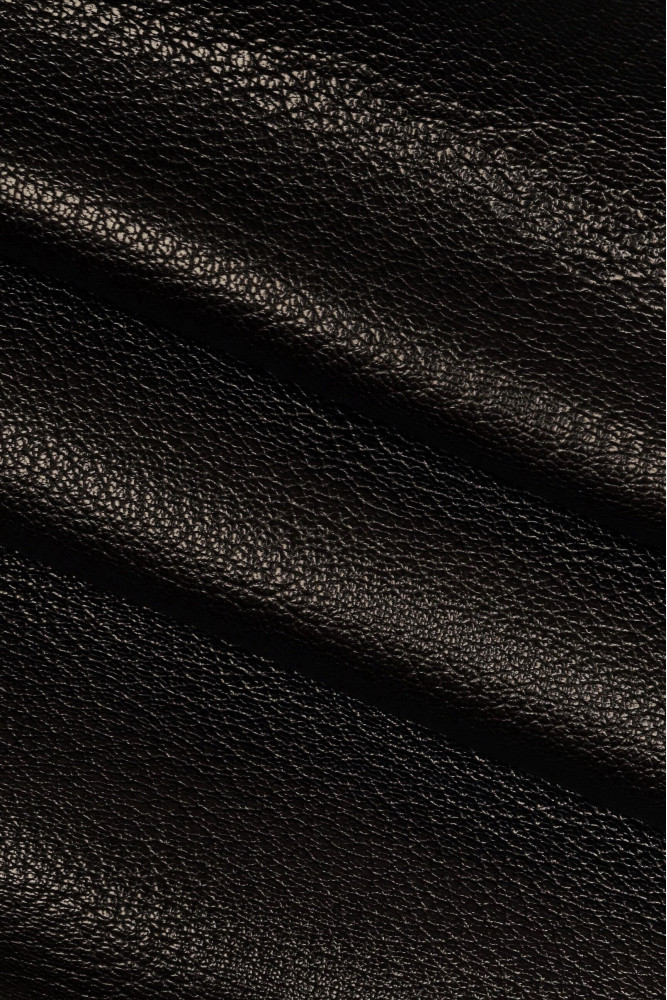 Black Glossy Stamped Leather, Genuine Italian leather, Leather for bag making, Shoemaking, Leather sold Supplier, Shinny Leather hides