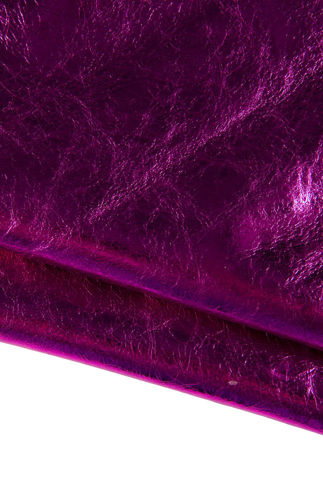 FUCHSIA metallic LEATHER skin, deep pink wrinkled goatskin, soft bright skin 0.5 -0.6 mm