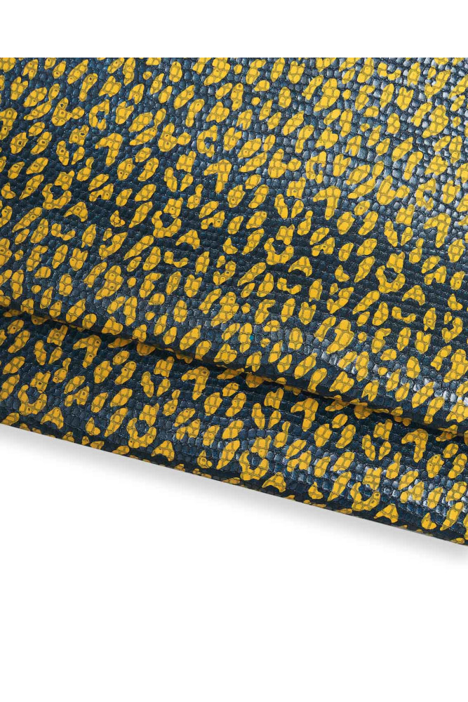 Pelle ANIMALIER disegno leopardo giallo su base laminata blu stampata coccodrillo, pellame capra motivo ghepardo