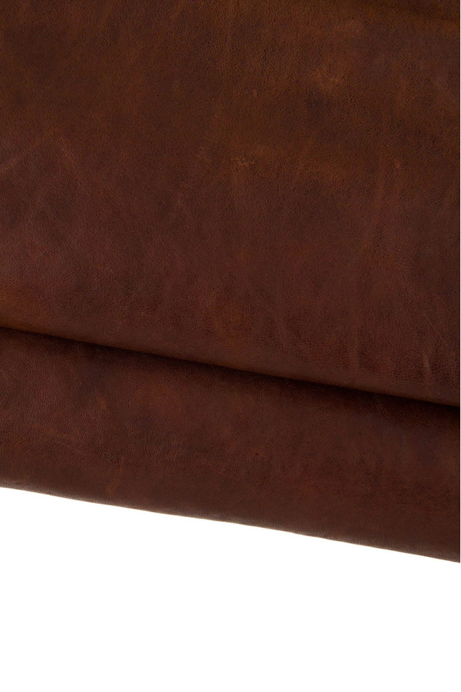 Brown VEGETABLE tan leather hide, sporty natural cowhide, vintage pull up effect calfskin, 1.5 - 1.6 mm